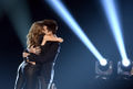 American Idol - Hugs (2013-05-16).jpg